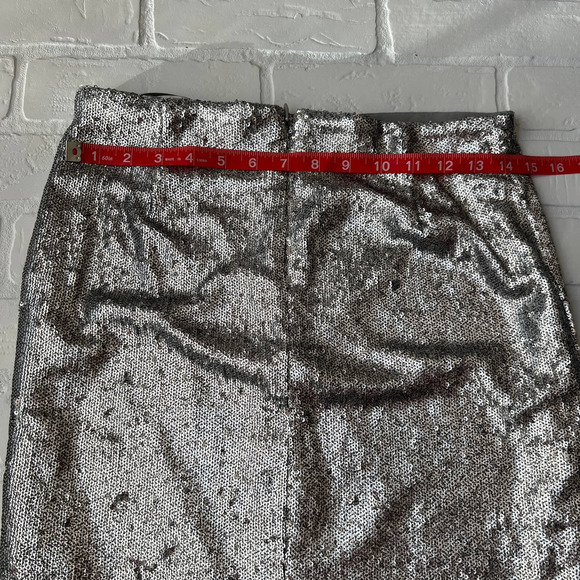White House Black Market Women's Sliver Sequin Stretch Pencil Skirt- sz 4 - Picture 4 of 5